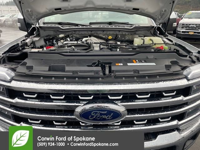 Certified 2024 Ford F250 Lariat w/ Chrome Package image 41