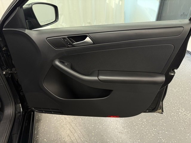 Used 2015 Volkswagen Jetta S w/ Welcome Package image 7