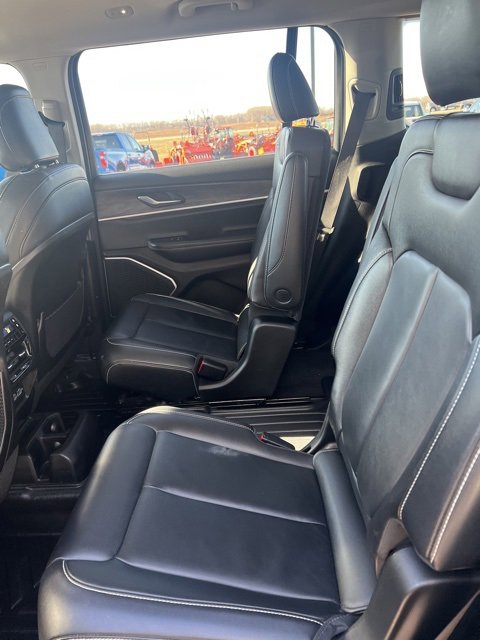 Used 2021 Jeep Grand Cherokee L Limited image 22