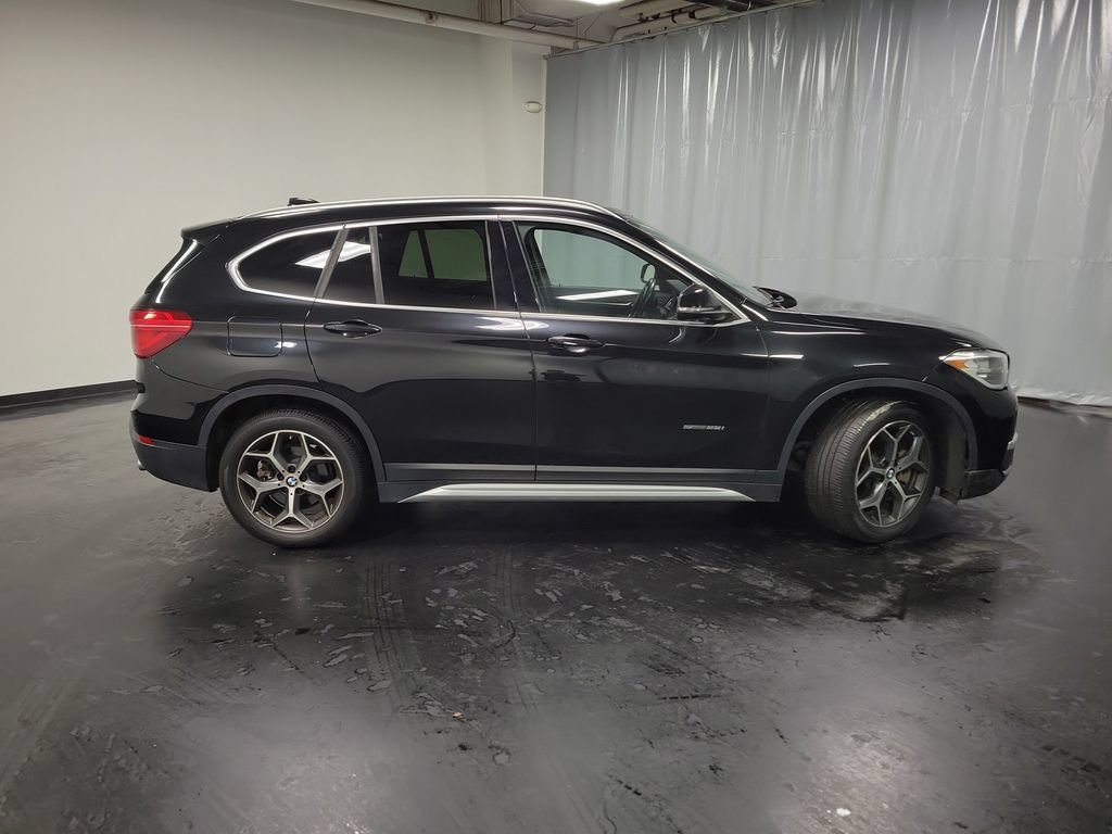 Used 2018 BMW X1 sDrive28i FWD image 11