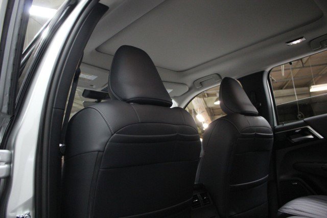 New 2026 Mitsubishi Outlander SEL image 23