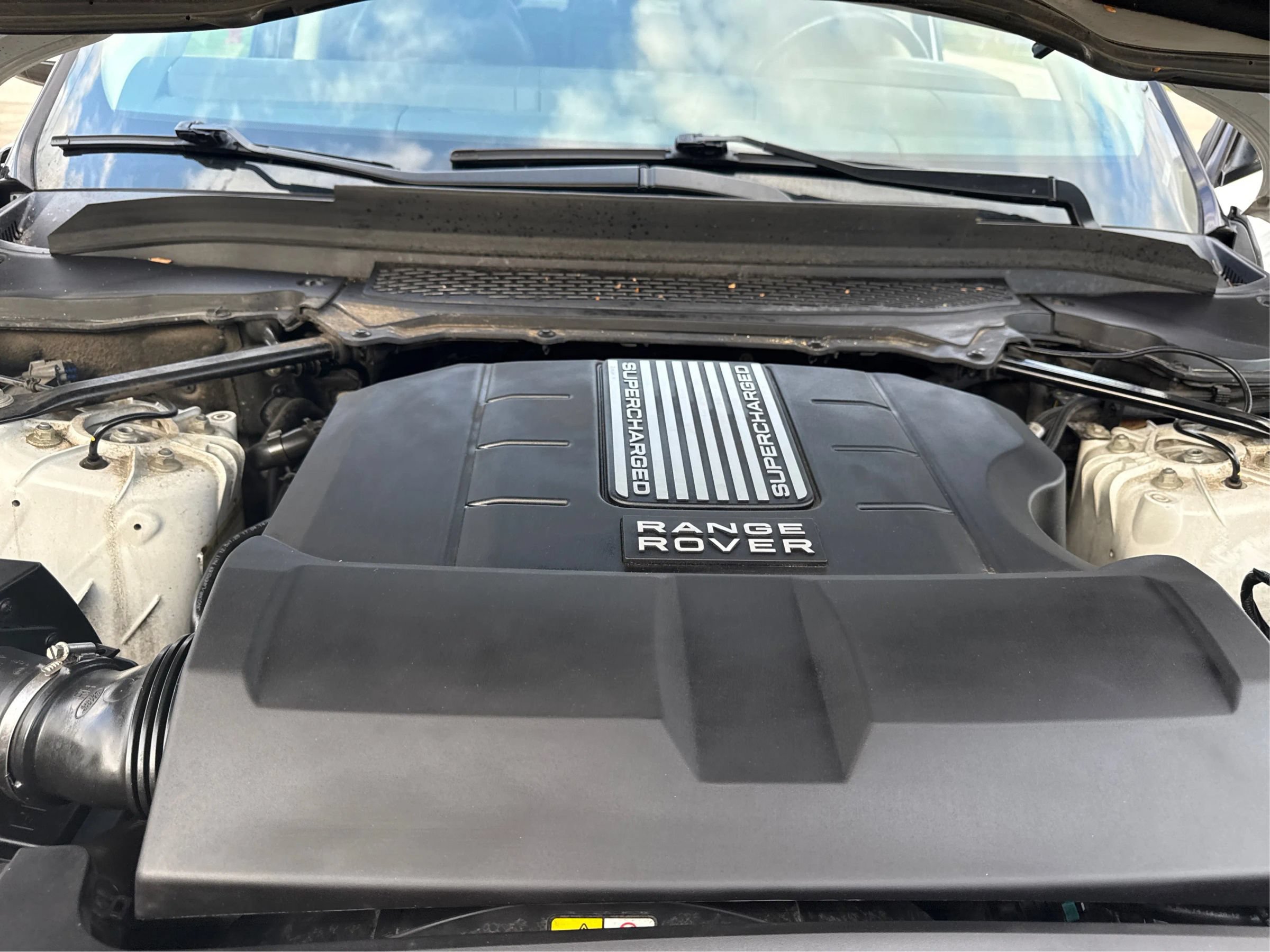 Used 2014 Land Rover Range Rover Sport HSE AWD/4WD image 23