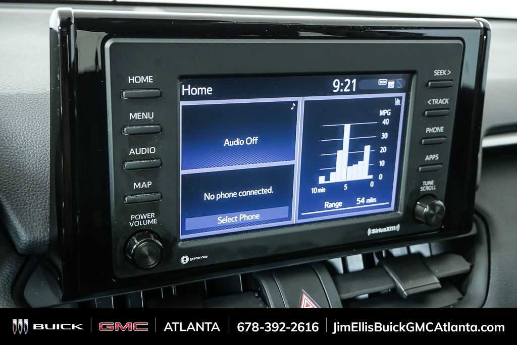 Used 2021 Toyota RAV4 LE image 13