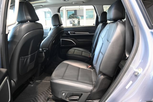 Used 2022 Kia Telluride S AWD/4WD image 11