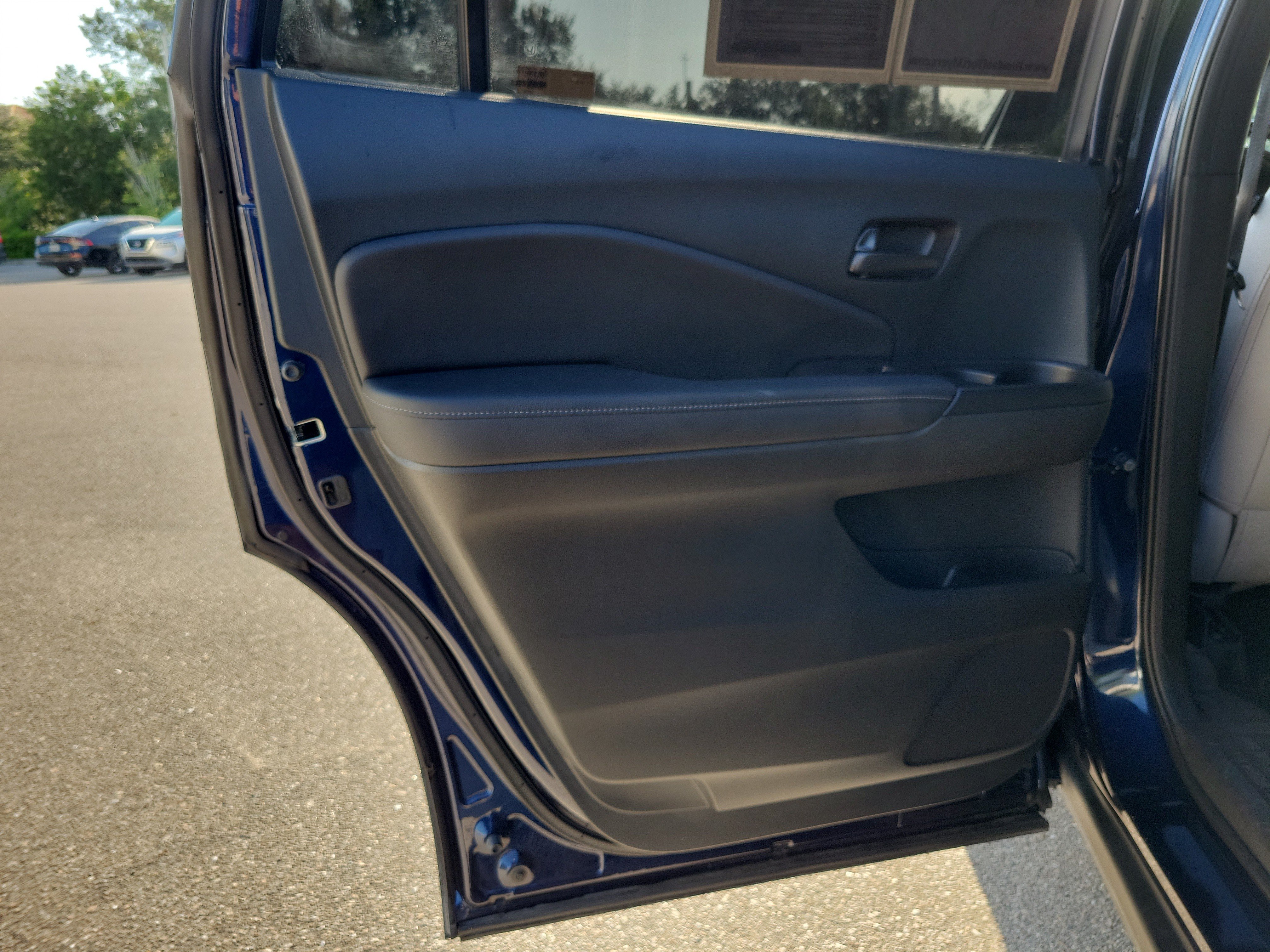 Used 2023 Honda Passport EX-L image 15