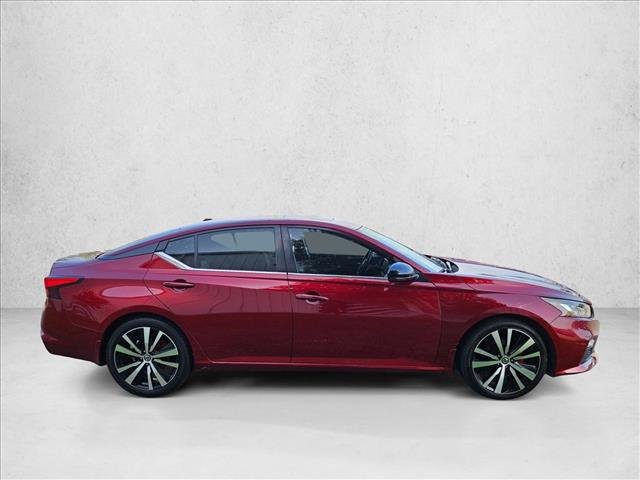 Used 2020 Nissan Altima 2.5 SR w/ Premium Package FWD image 5