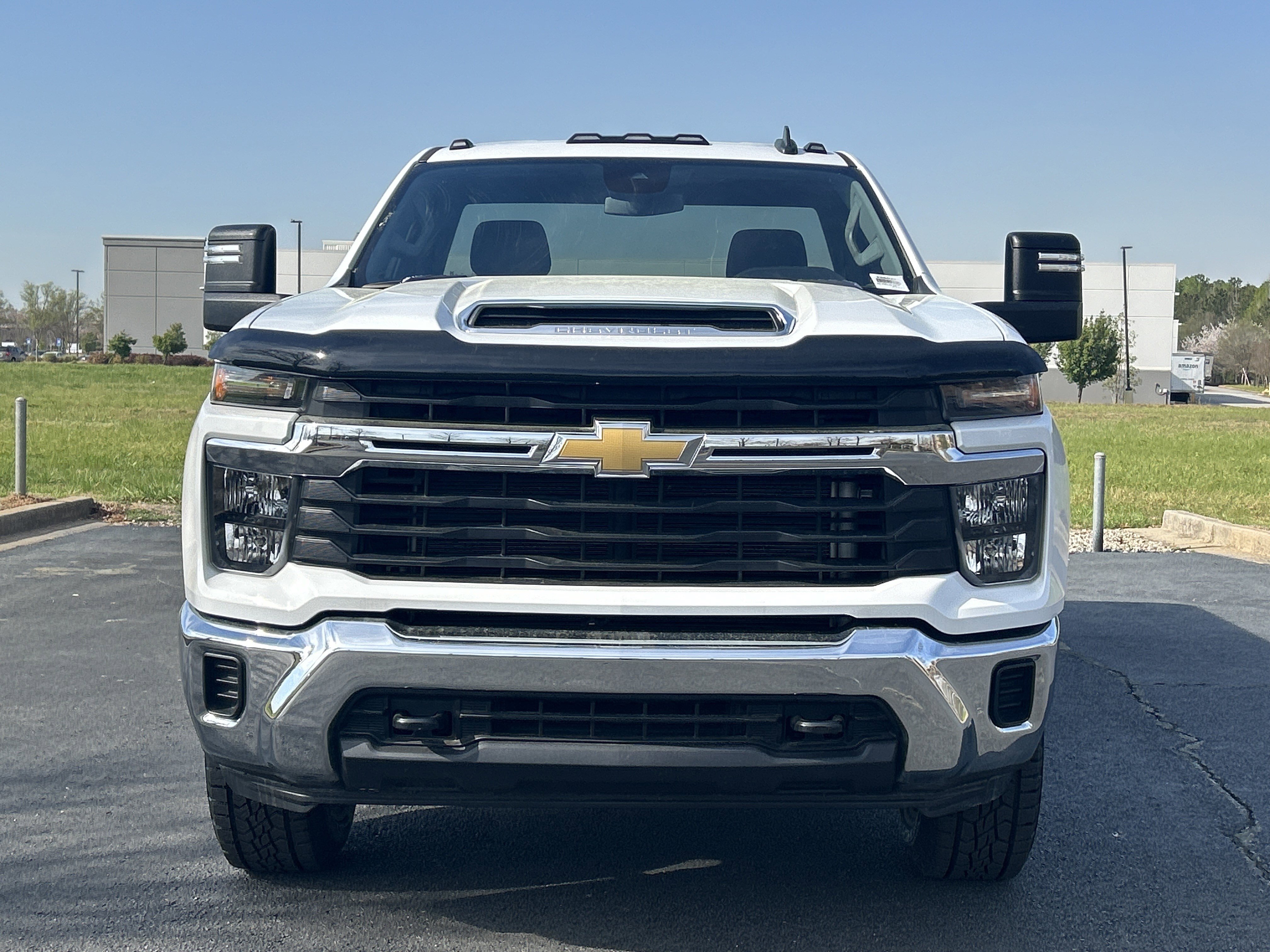 Used 2024 Chevrolet Silverado 3500 LT image 3