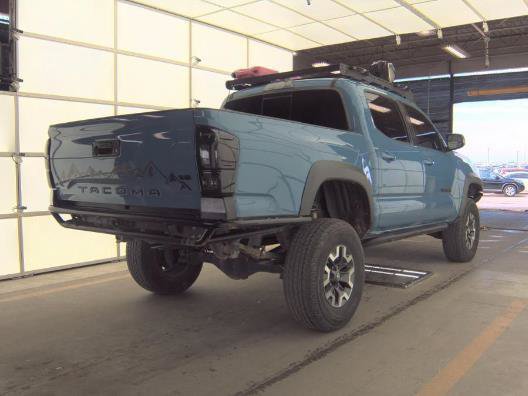 Used 2019 Toyota Tacoma TRD Off-Road AWD/4WD image 4