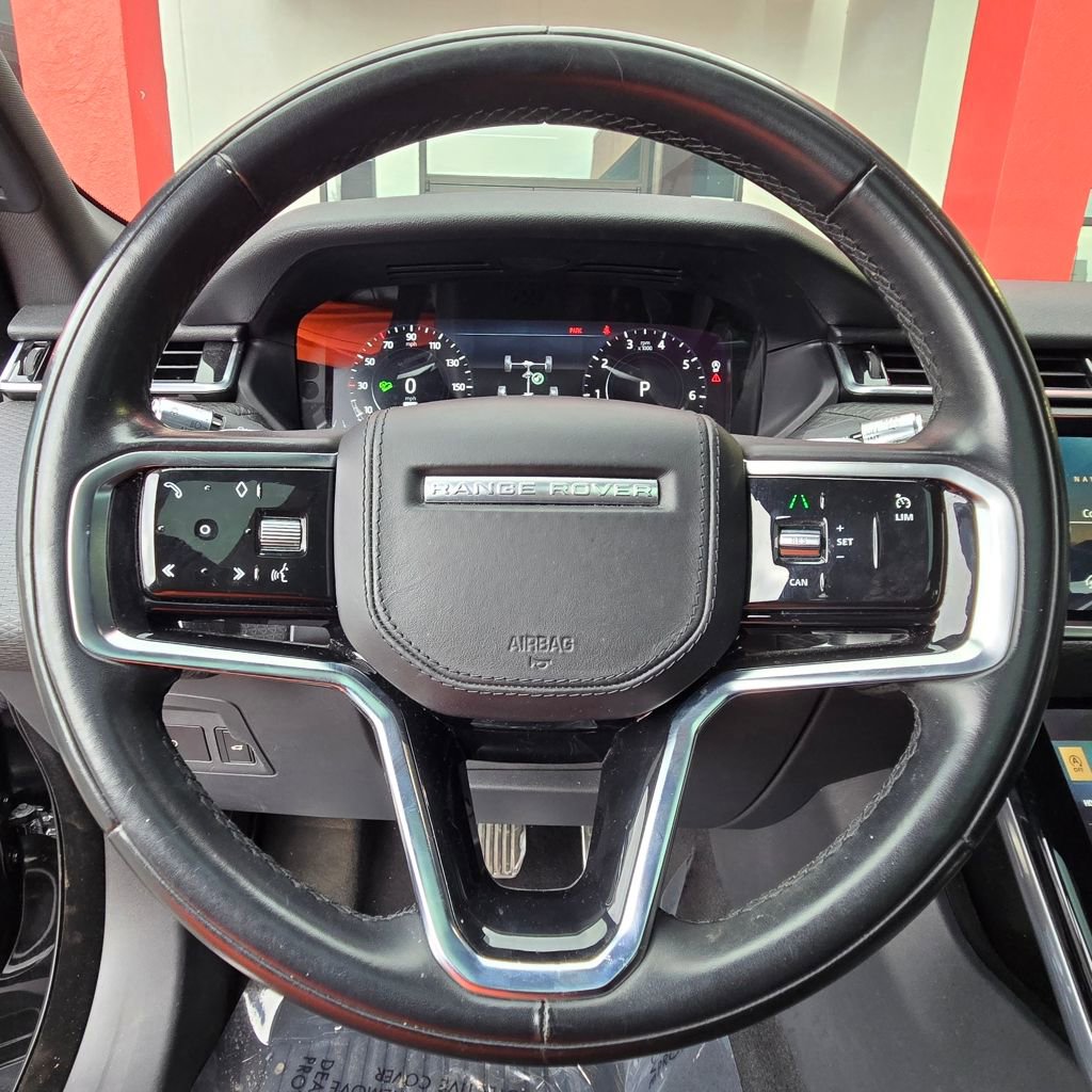 Used 2021 Land Rover Range Rover Velar R-Dynamic S image 28