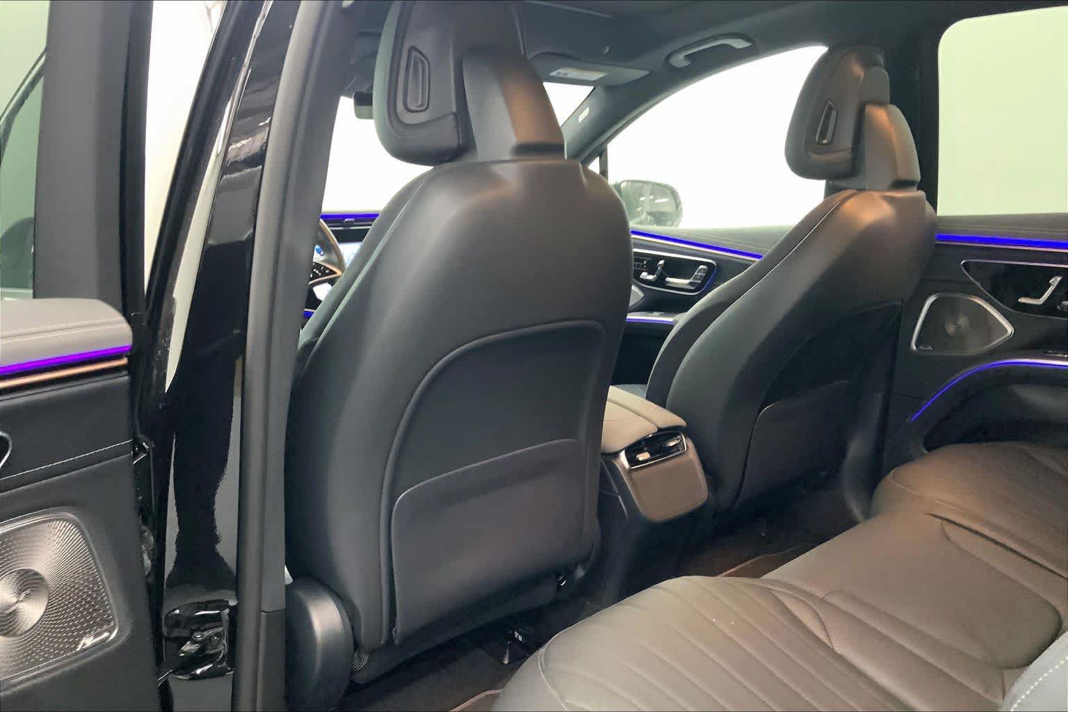 Certified 2023 Mercedes-Benz EQS 580 4MATIC SUV image 17