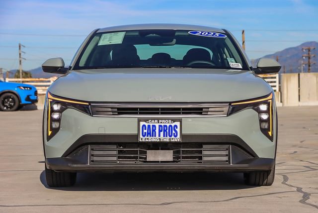 Used 2025 Kia K4 LXS image 4