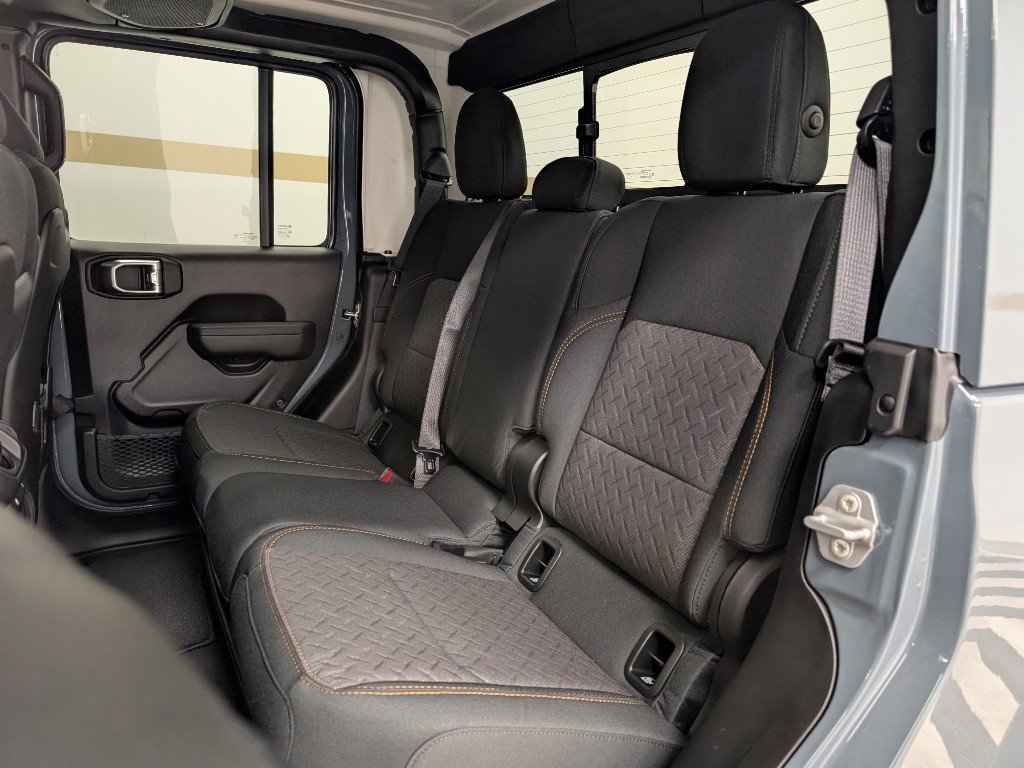 New 2026 Jeep Gladiator Mojave image 9
