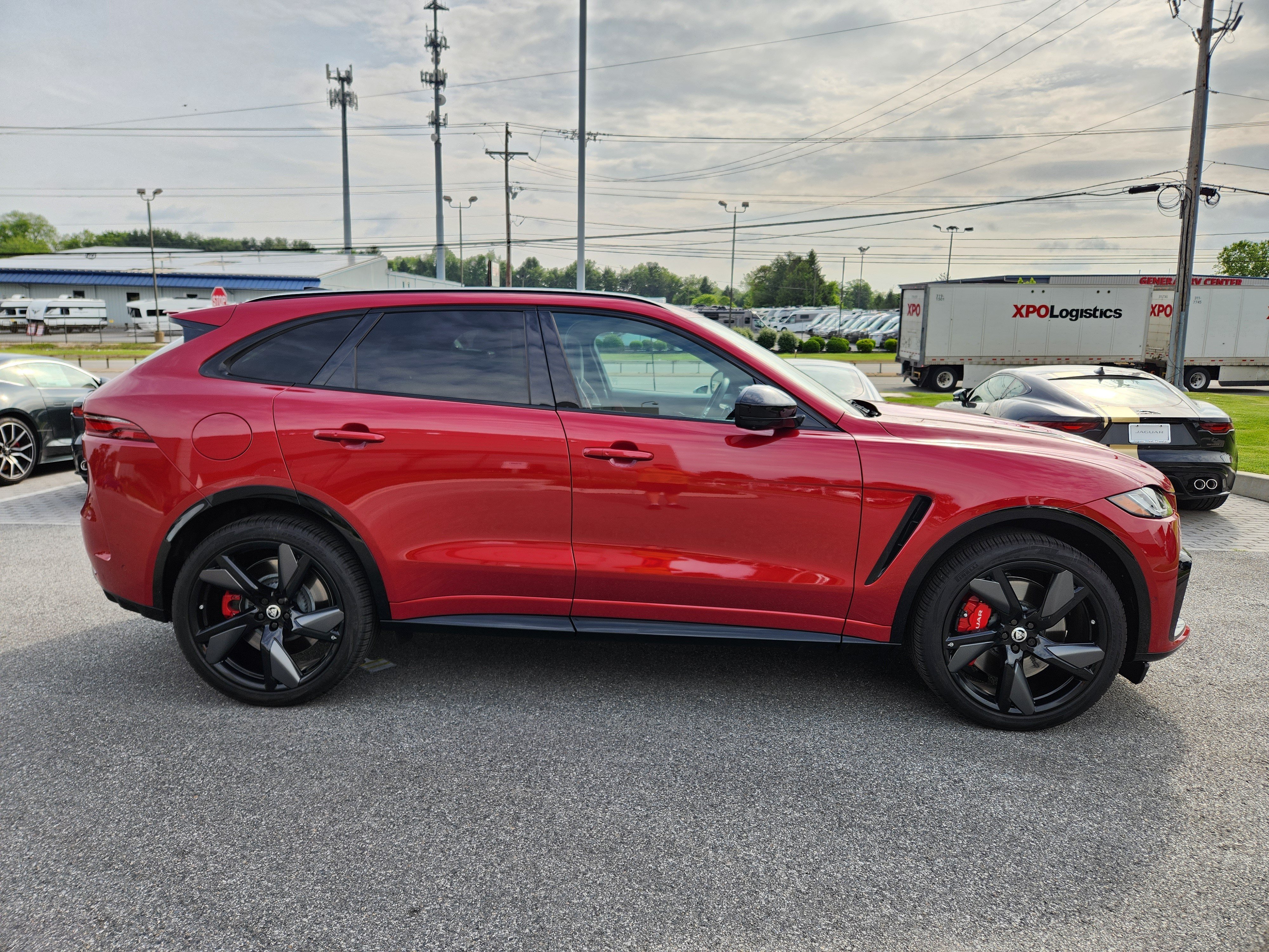 Used 2026 Jaguar F-PACE SVR AWD/4WD image 6