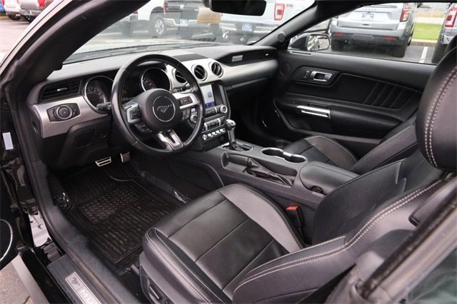 Used 2023 Ford Mustang Premium image 19
