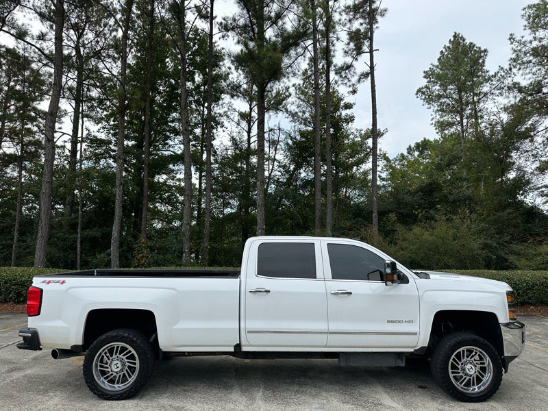 Used 2016 Chevrolet Silverado 3500 LTZ w/ Duramax Plus Package image 9