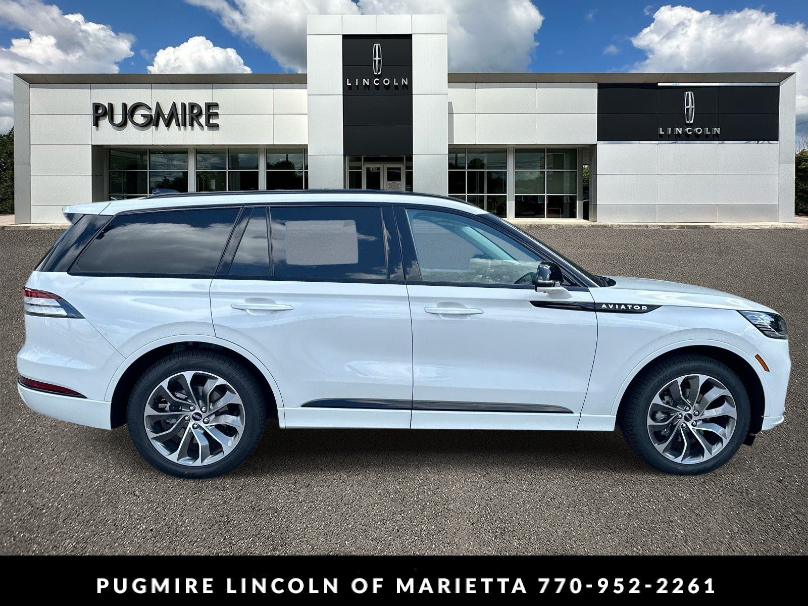 New 2026 Lincoln Aviator 2WD w/ Jet Appearance Package image 8