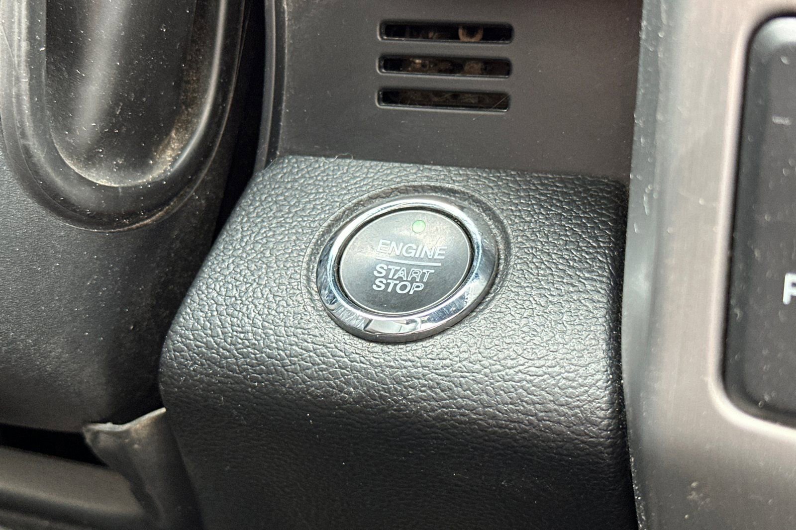 Used 2019 Ford F250 Platinum w/ Platinum Ultimate Package image 21