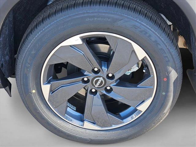 New 2026 Nissan Rogue SV image 11