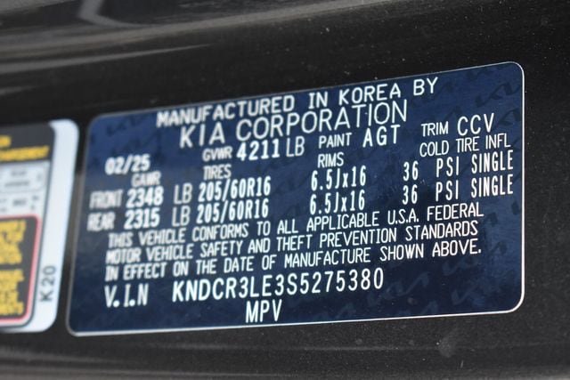 New 2025 Kia Niro EX image 36