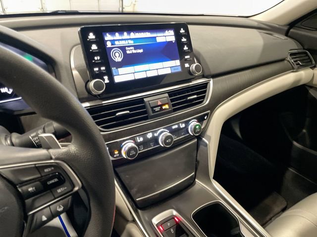 Used 2021 Honda Accord EX image 21