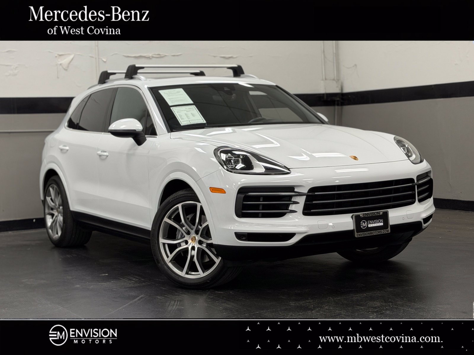 Used 2022 Porsche Cayenne E-Hybrid w/ Premium Package