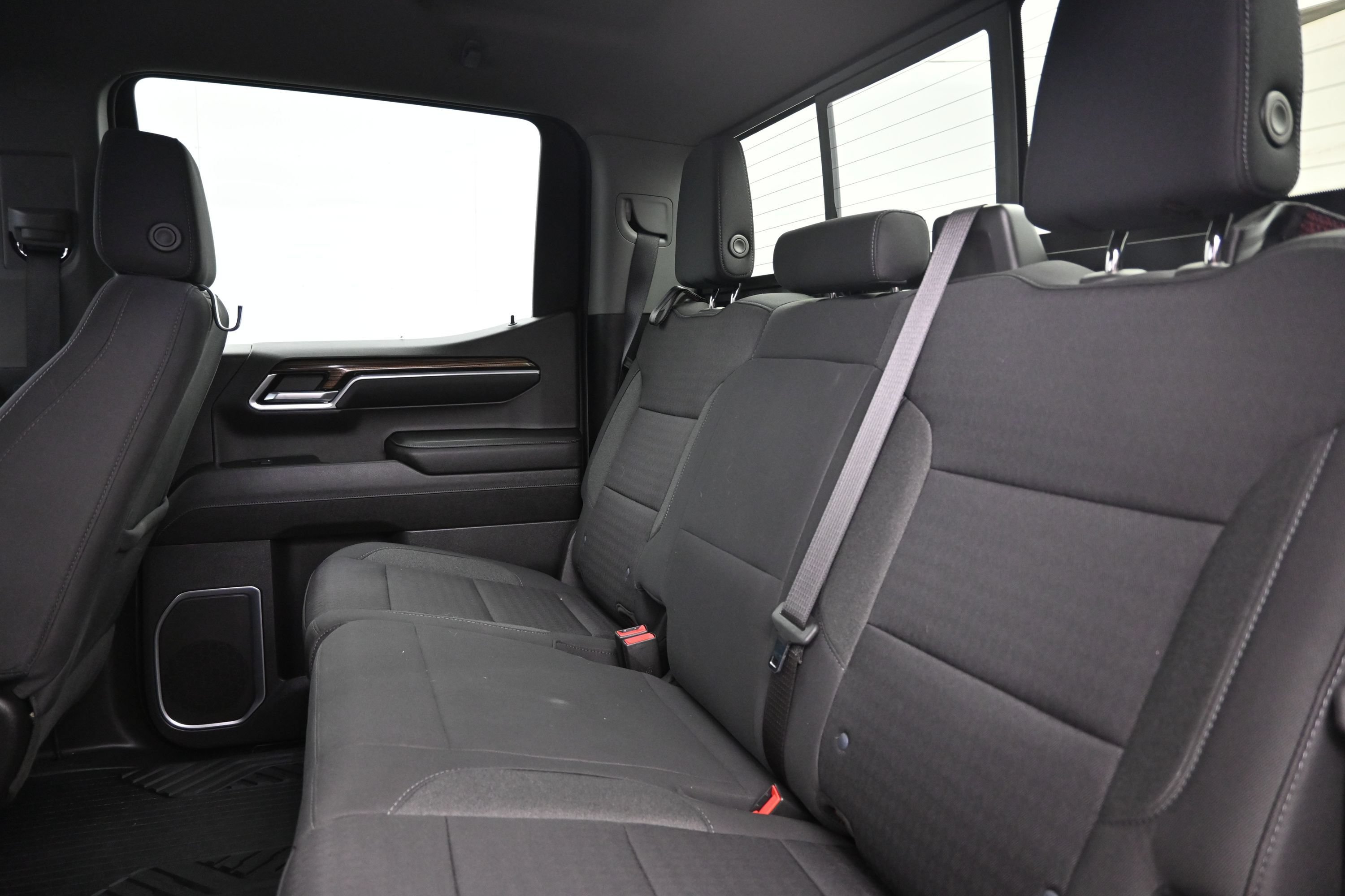 Used 2023 Chevrolet Silverado 1500 LT AWD/4WD image 21