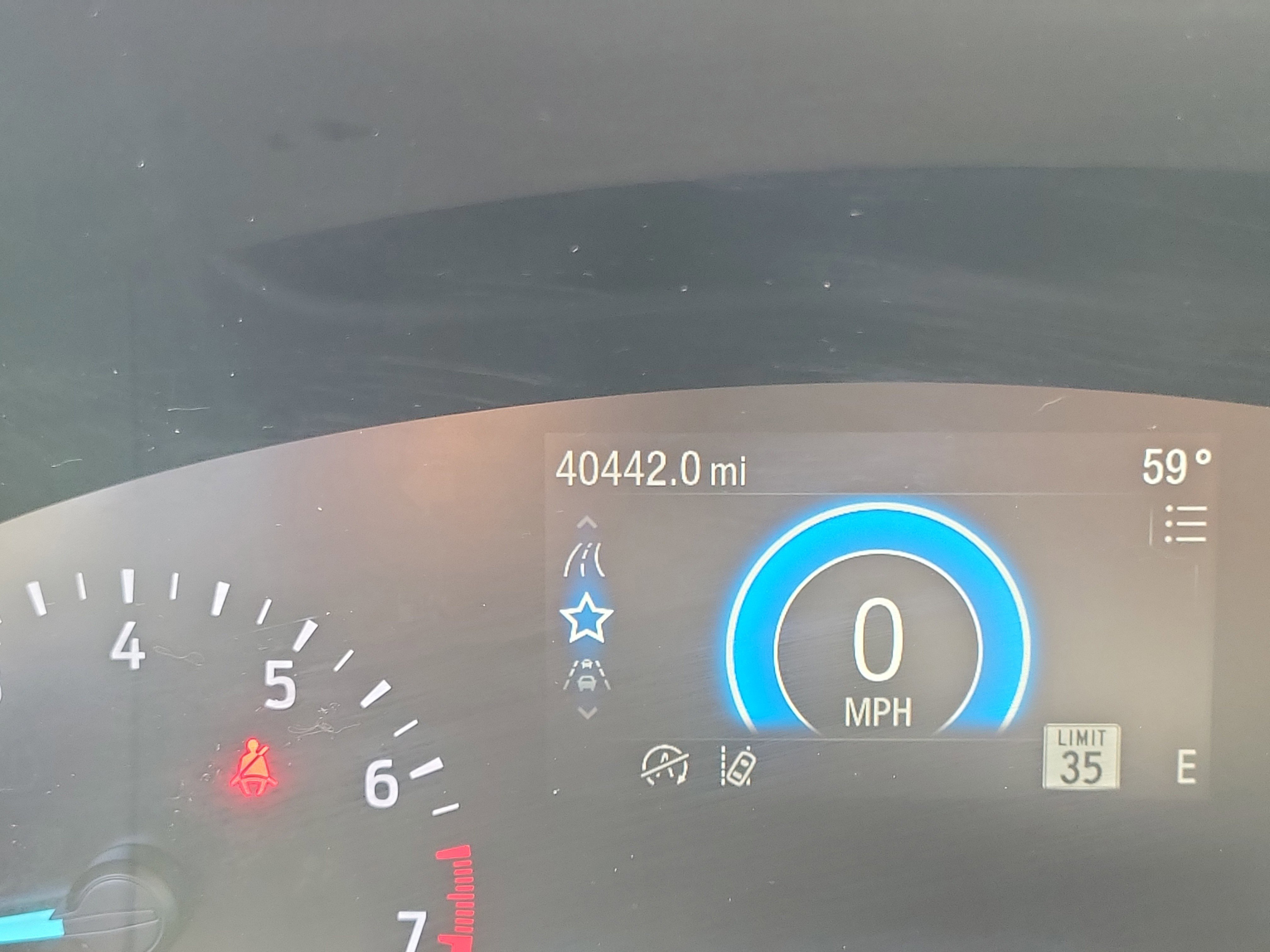 Used 2021 Ford Escape SE image 25