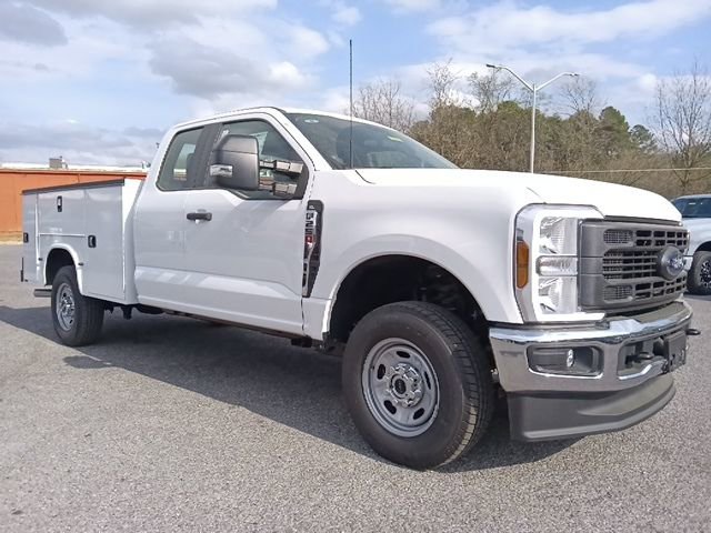 New 2026 Ford F250 XL w/ XL Chrome Package