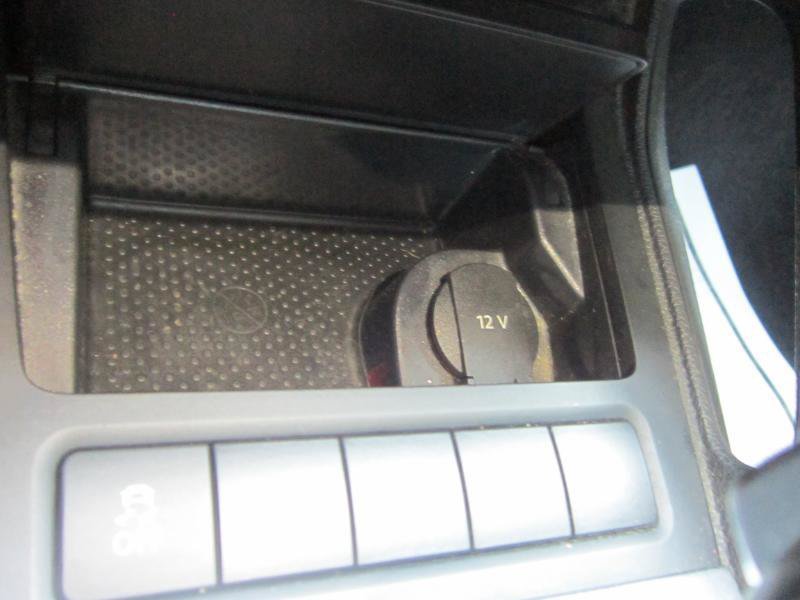 Used 2013 Volkswagen Eos Komfort FWD image 28
