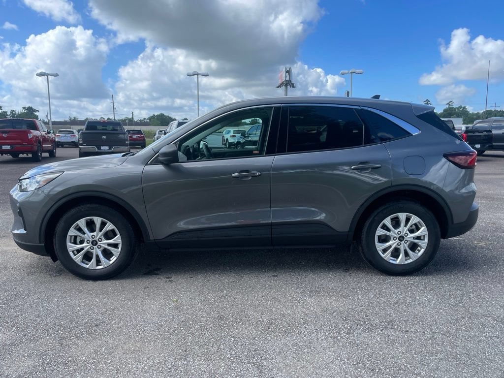 Used 2024 Ford Escape Active w/ Tech Pack #1 FWD image 4