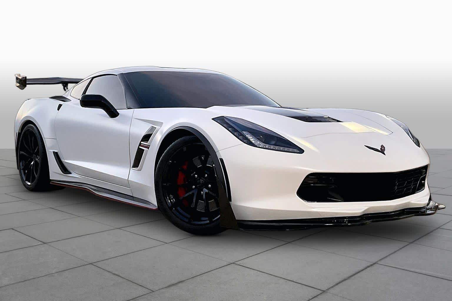 Used 2019 Chevrolet Corvette Grand Sport RWD image 4