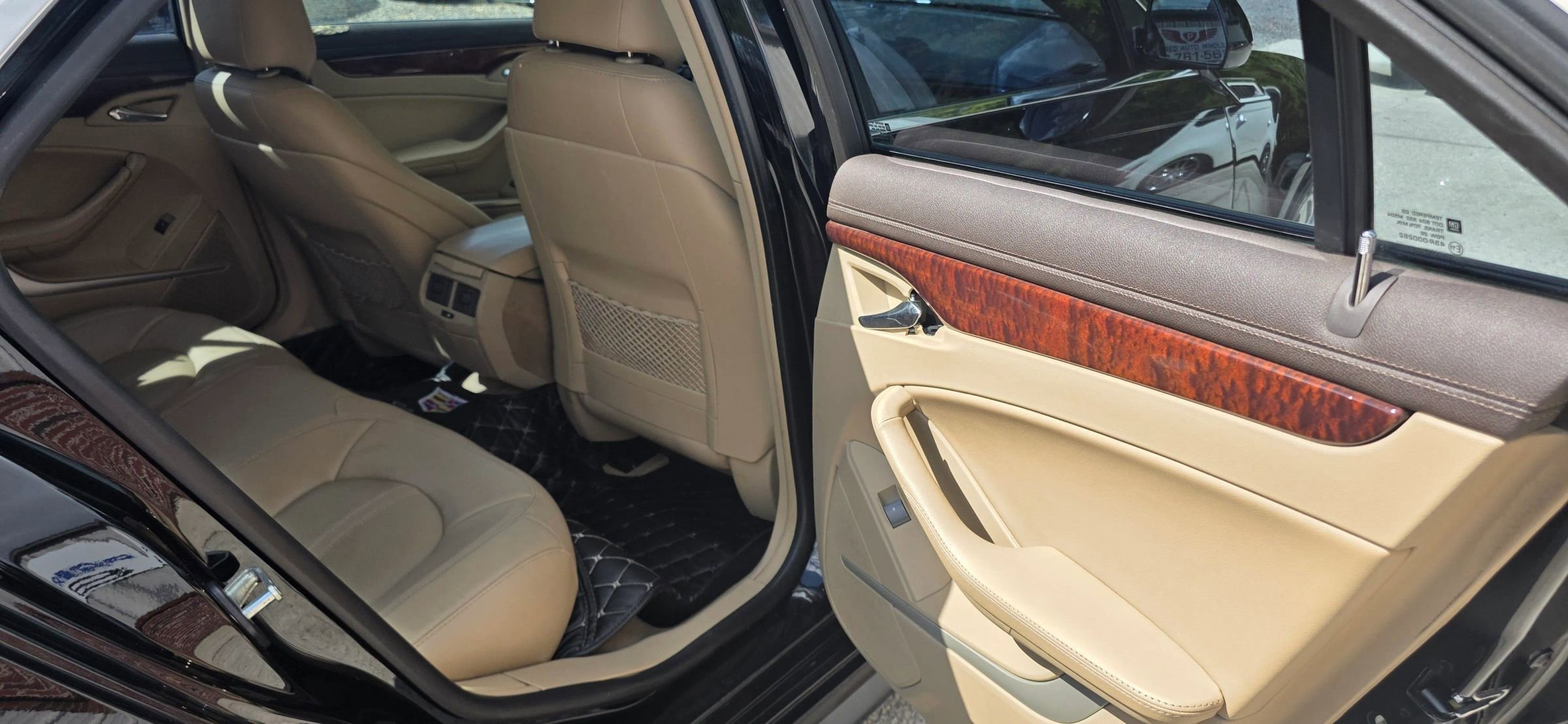 Used 2013 Cadillac CTS Premium RWD image 14