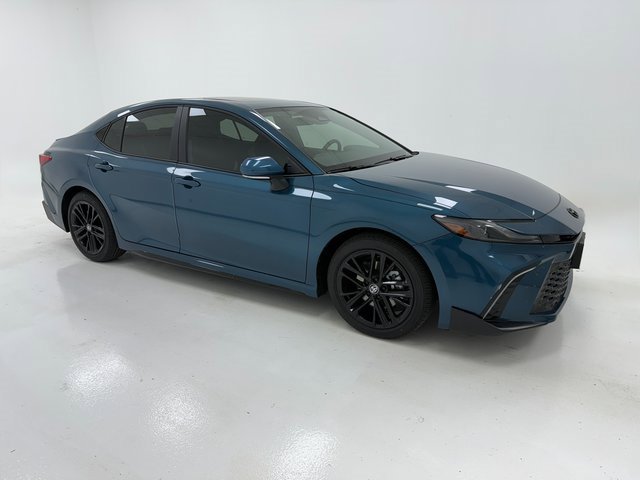 New 2026 Toyota Camry SE w/ Multimedia Upgrade Package image 1