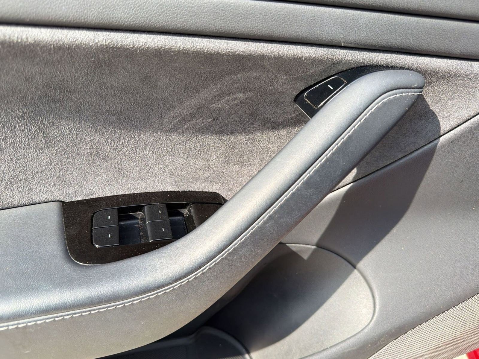 Used 2018 Tesla Model 3 Mid Range image 13