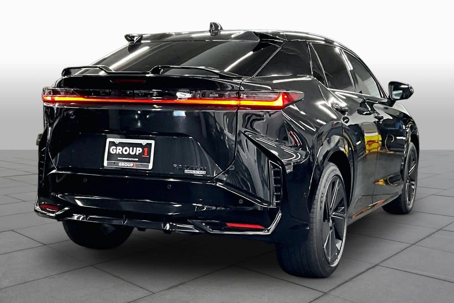 Used 2026 Lexus RZ 450e AWD w/ Luxury Package image 13