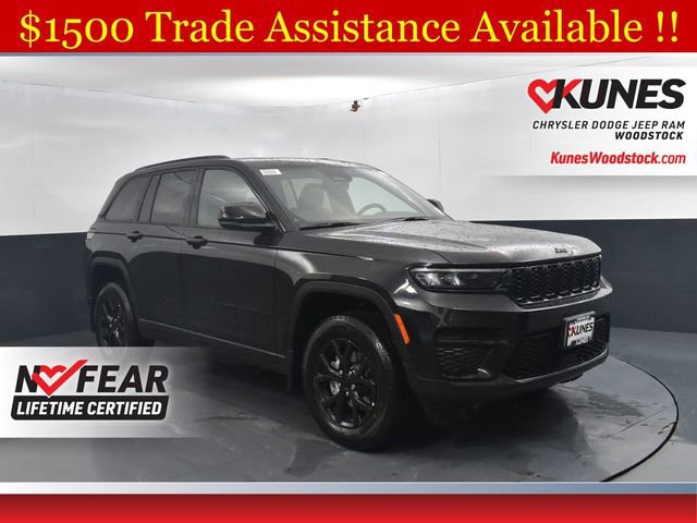 New 2025 Jeep Grand Cherokee Altitude w/ MOPAR Finishing Package