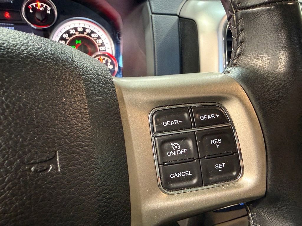 Used 2017 RAM 1500 Laramie image 26