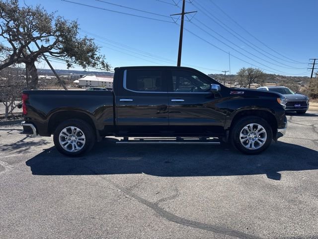 Used 2023 Chevrolet Silverado 1500 LTZ w/ LTZ Convenience Package II image 4