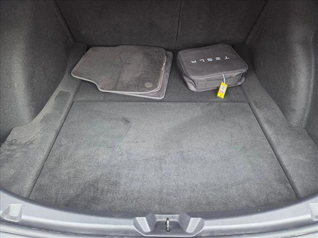 Used 2019 Tesla Model 3 Standard Range Plus image 6