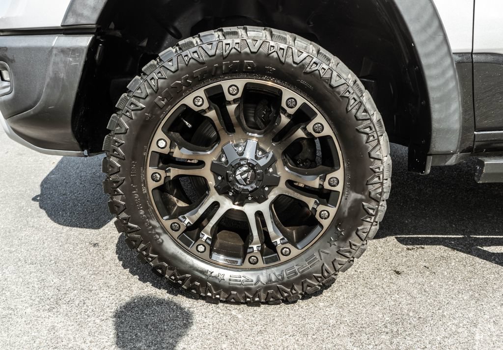 Used 2019 RAM 1500 Rebel AWD/4WD image 32