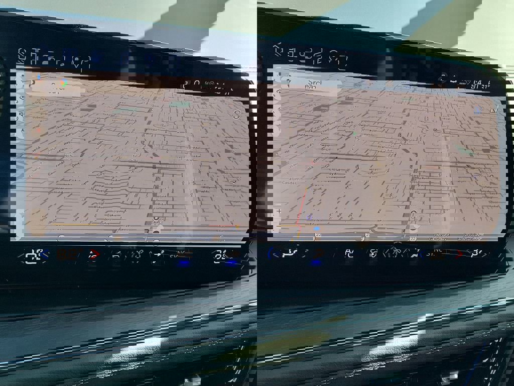 New 2026 Chevrolet Suburban LS image 8