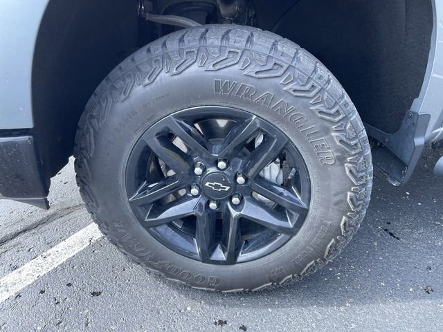 Used 2024 Chevrolet Silverado 1500 LT Trail Boss w/ Convenience Package II image 34