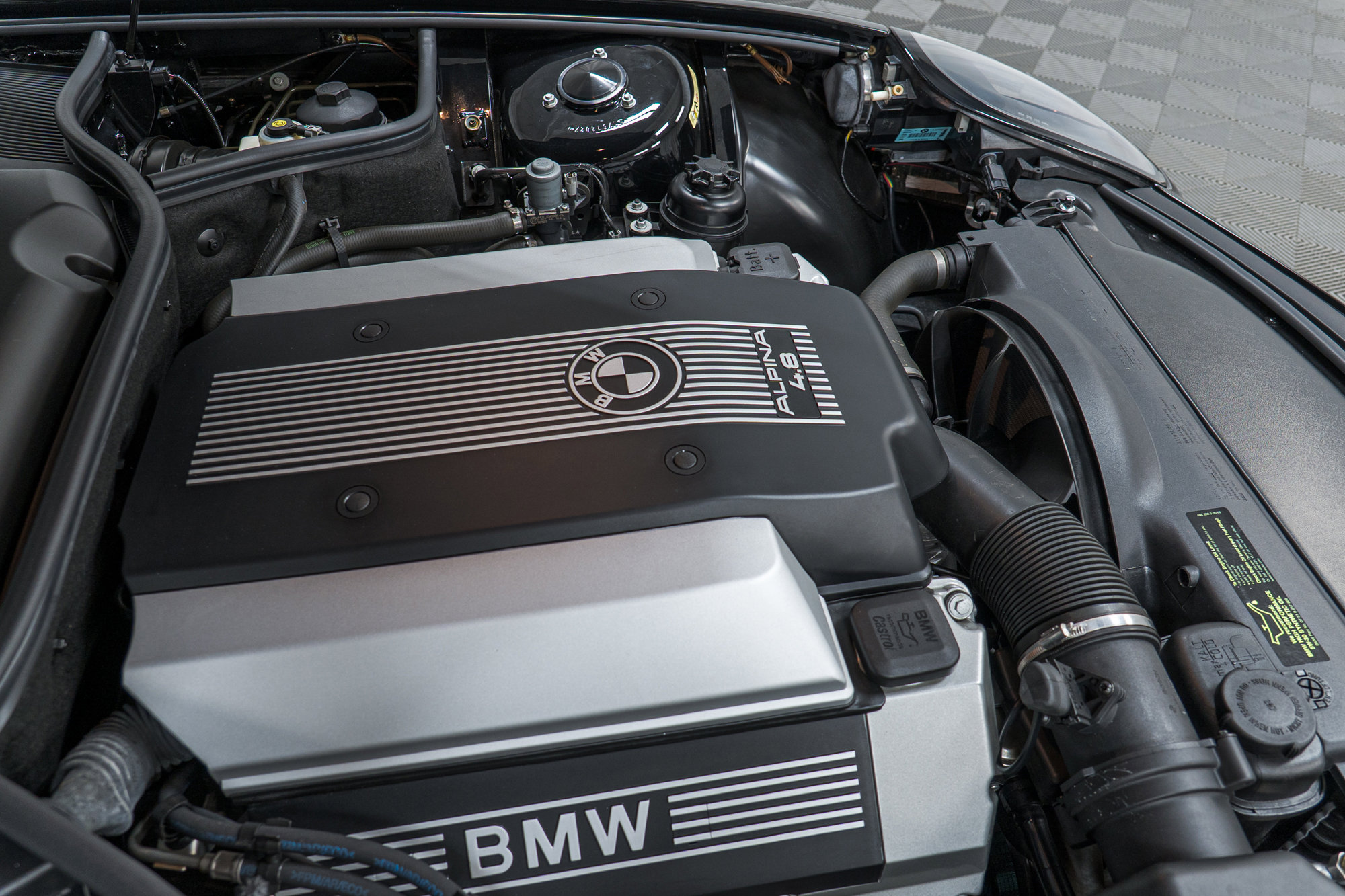 Used 2003 BMW Z8 Alpina image 13