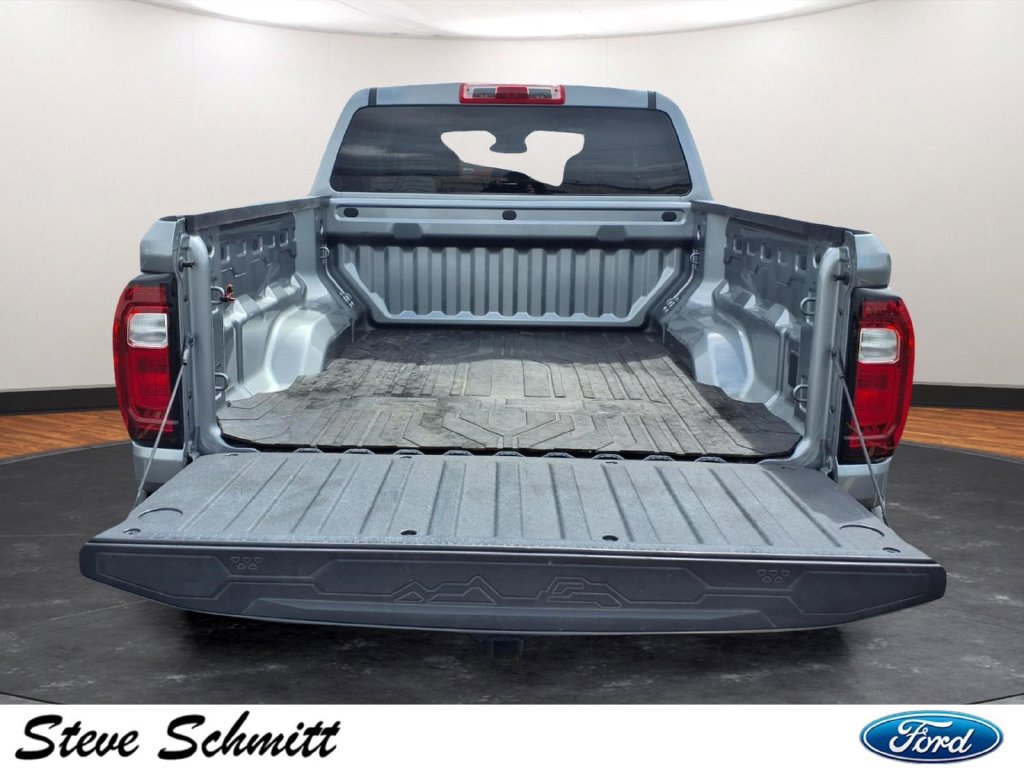 Used 2024 GMC Canyon Elevation RWD image 23