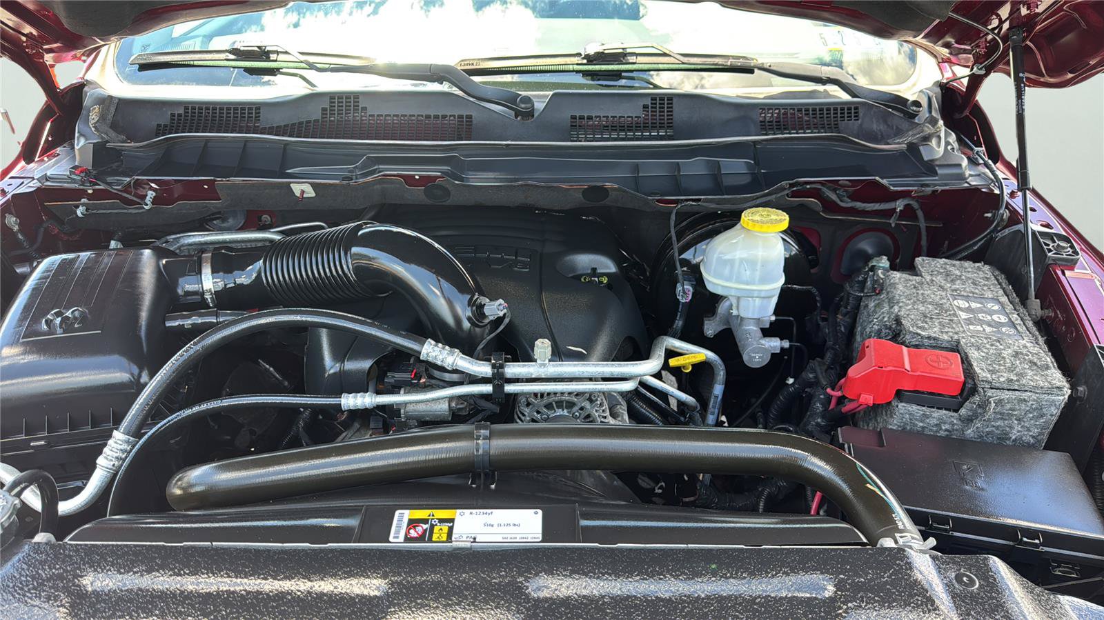 Certified 2017 RAM 1500 Express AWD/4WD image 28