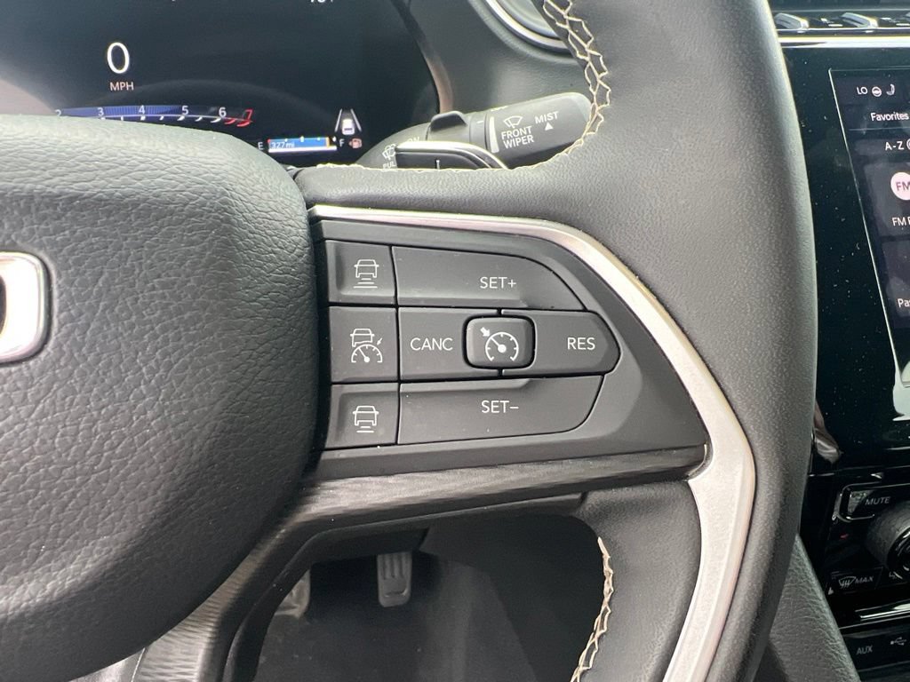 Used 2024 Jeep Grand Cherokee Altitude RWD image 24