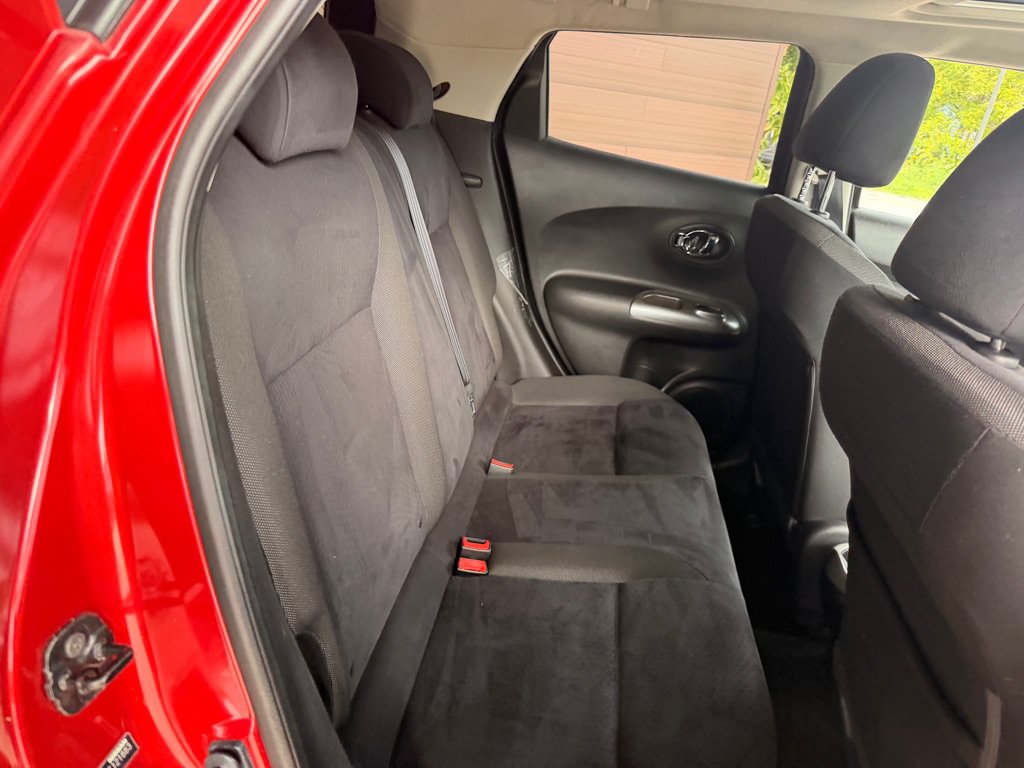 Used 2012 Nissan Juke SV AWD/4WD image 15