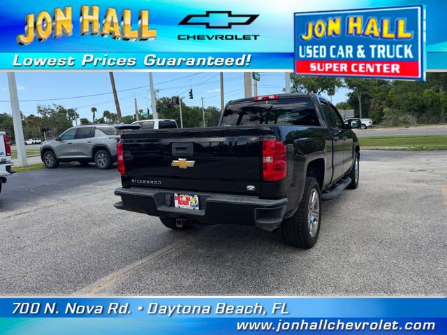 Used 2018 Chevrolet Silverado 1500 Custom w/ Custom Value Package RWD image 11