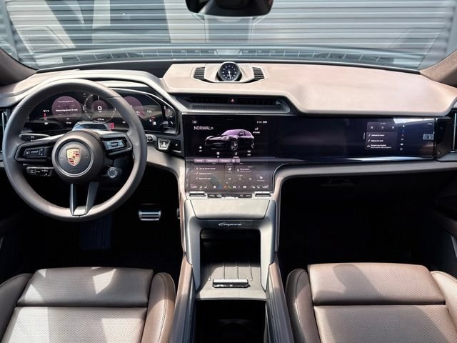 New 2026 Porsche Cayenne Electric AWD/4WD image 18