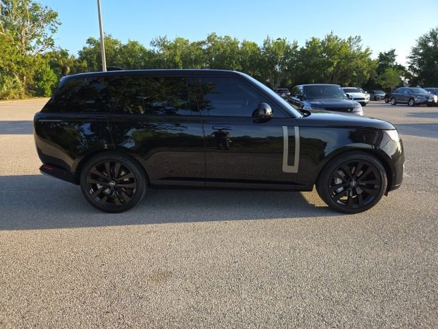 Used 2023 Land Rover Range Rover SE AWD/4WD image 6